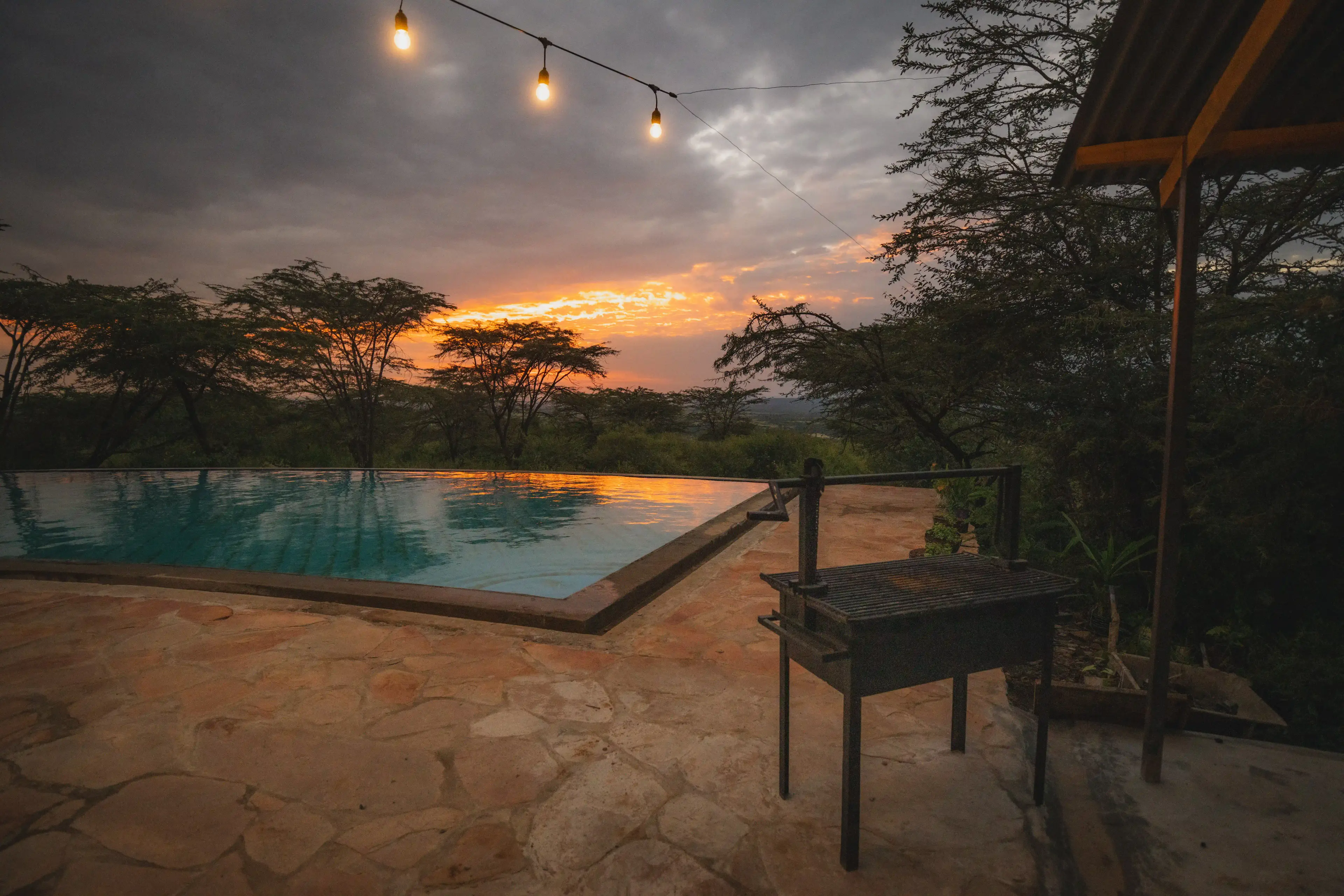 pool view 1