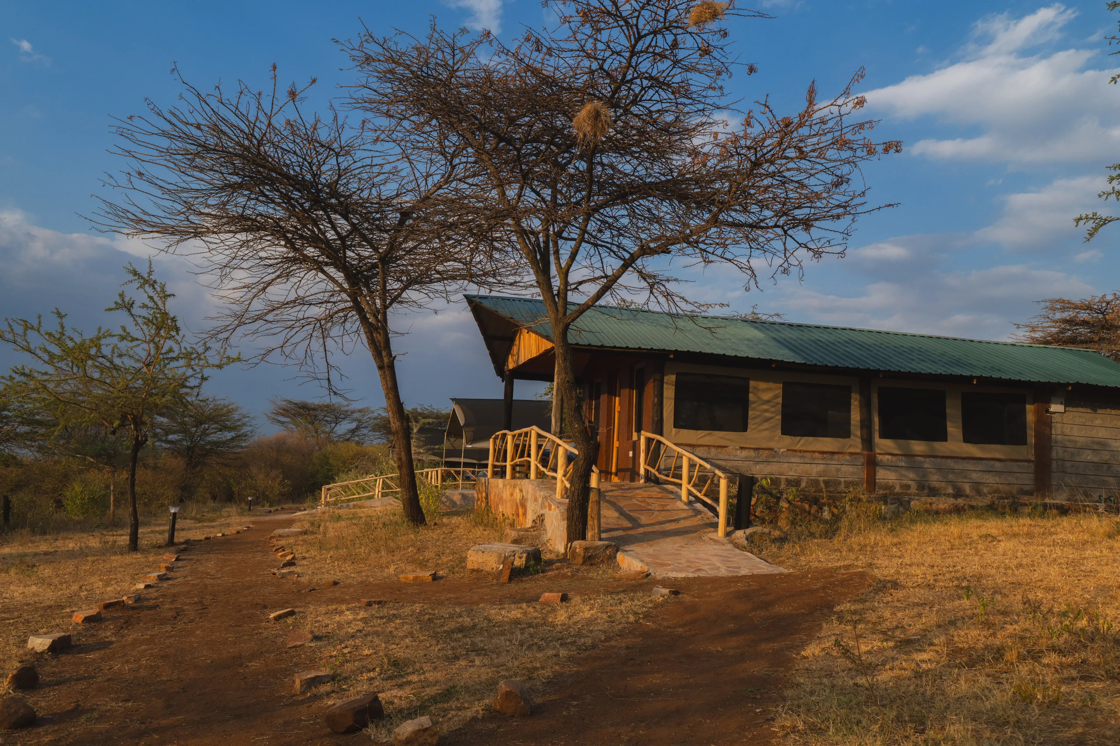 Private rooms and tents at Mara Hilltop 2
