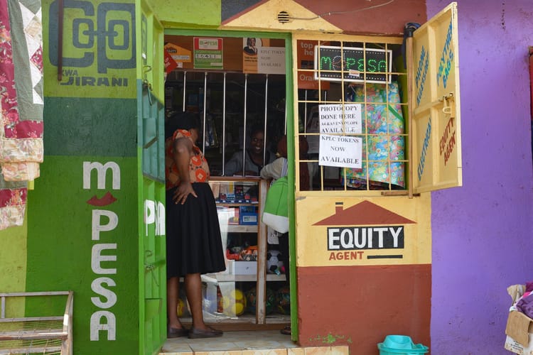 Money in Kenya: US dollars, M-Pesa, cards and tipping on a safari